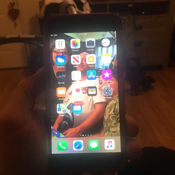 Apple iPhone 6splus - Picture 2 of 3